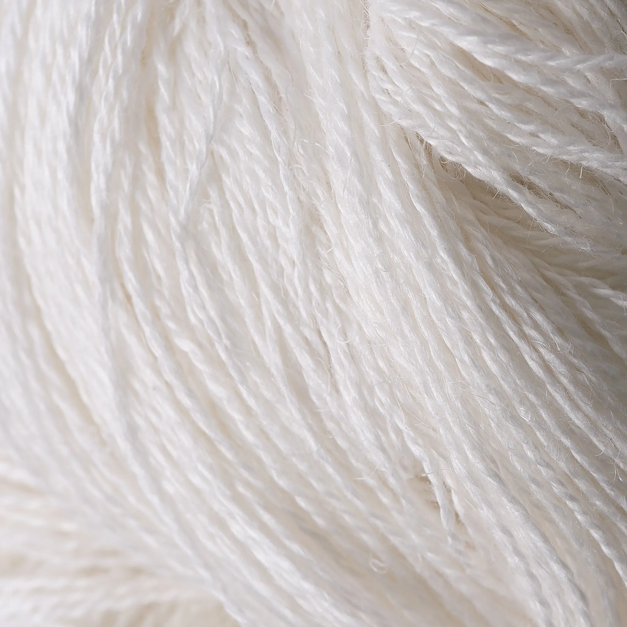 100% Linen Yarn 2/8 Bleached