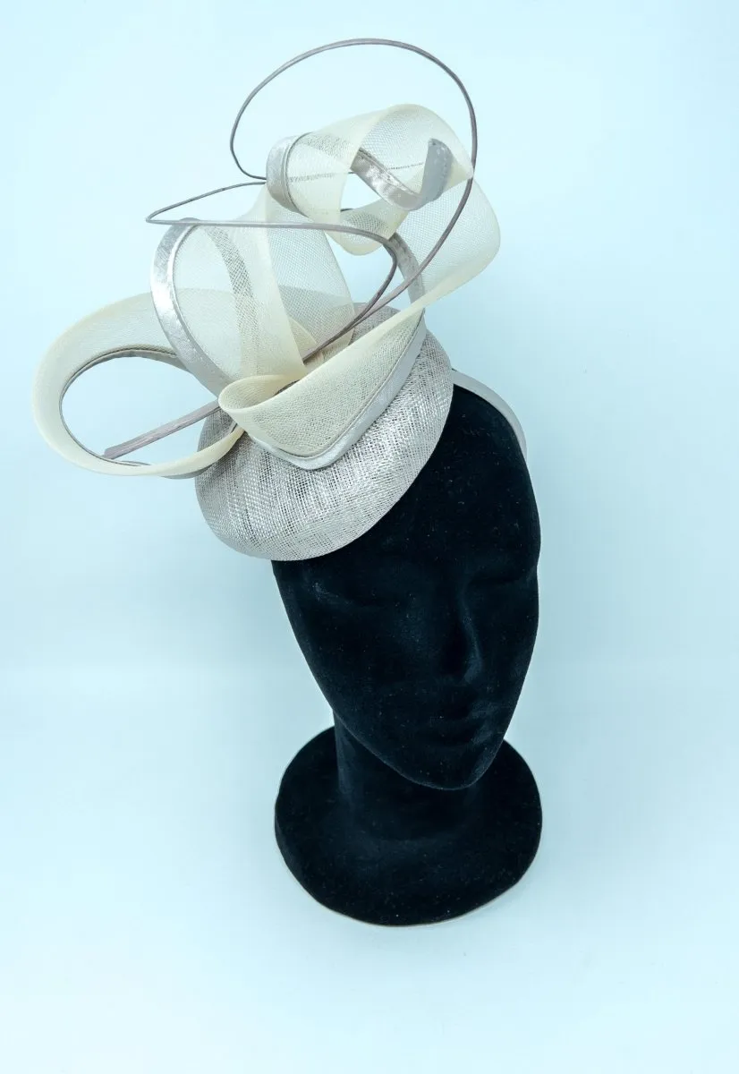 Almond Beige Perched Loop Fascinator
