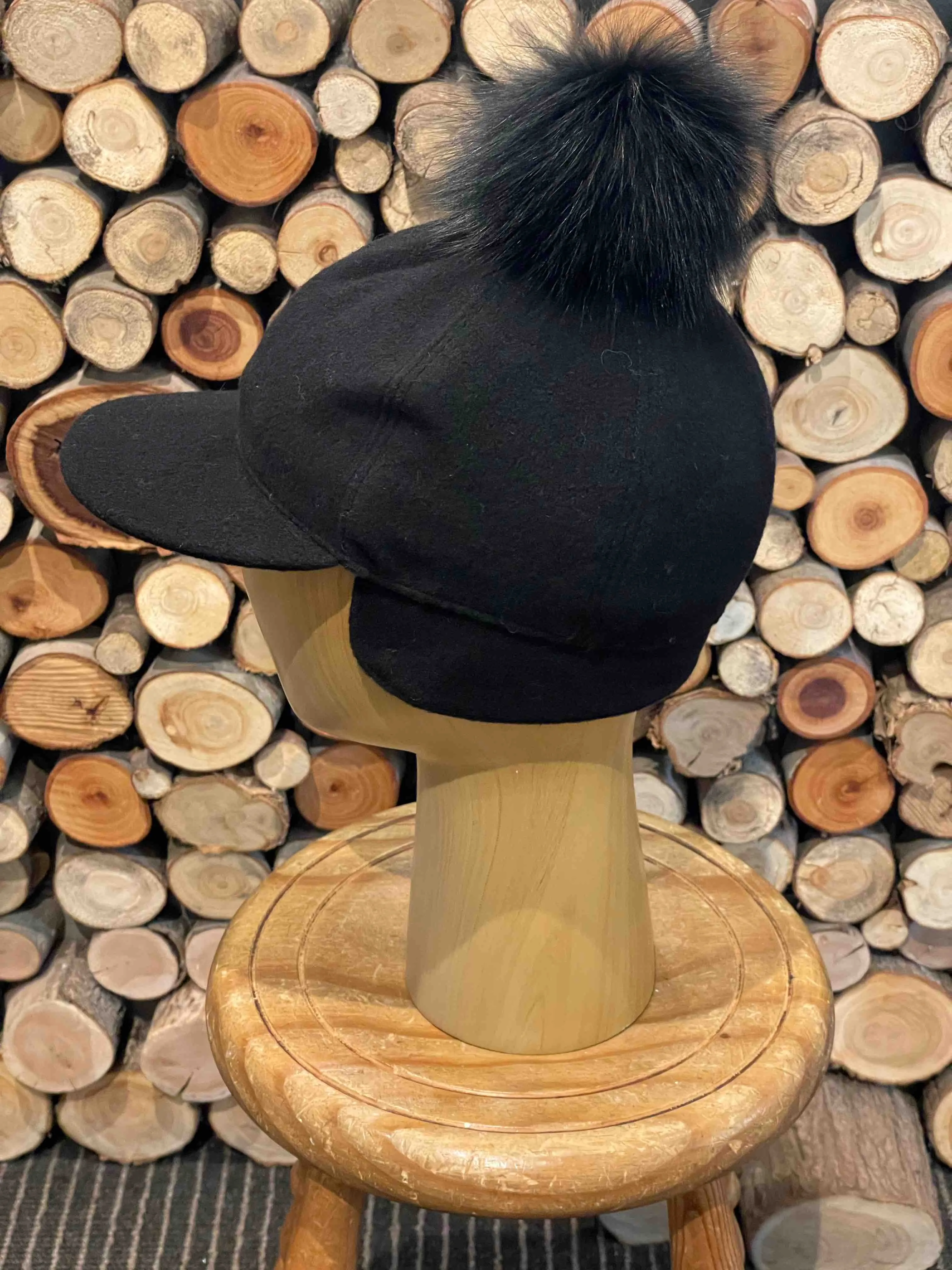 Amber Hat