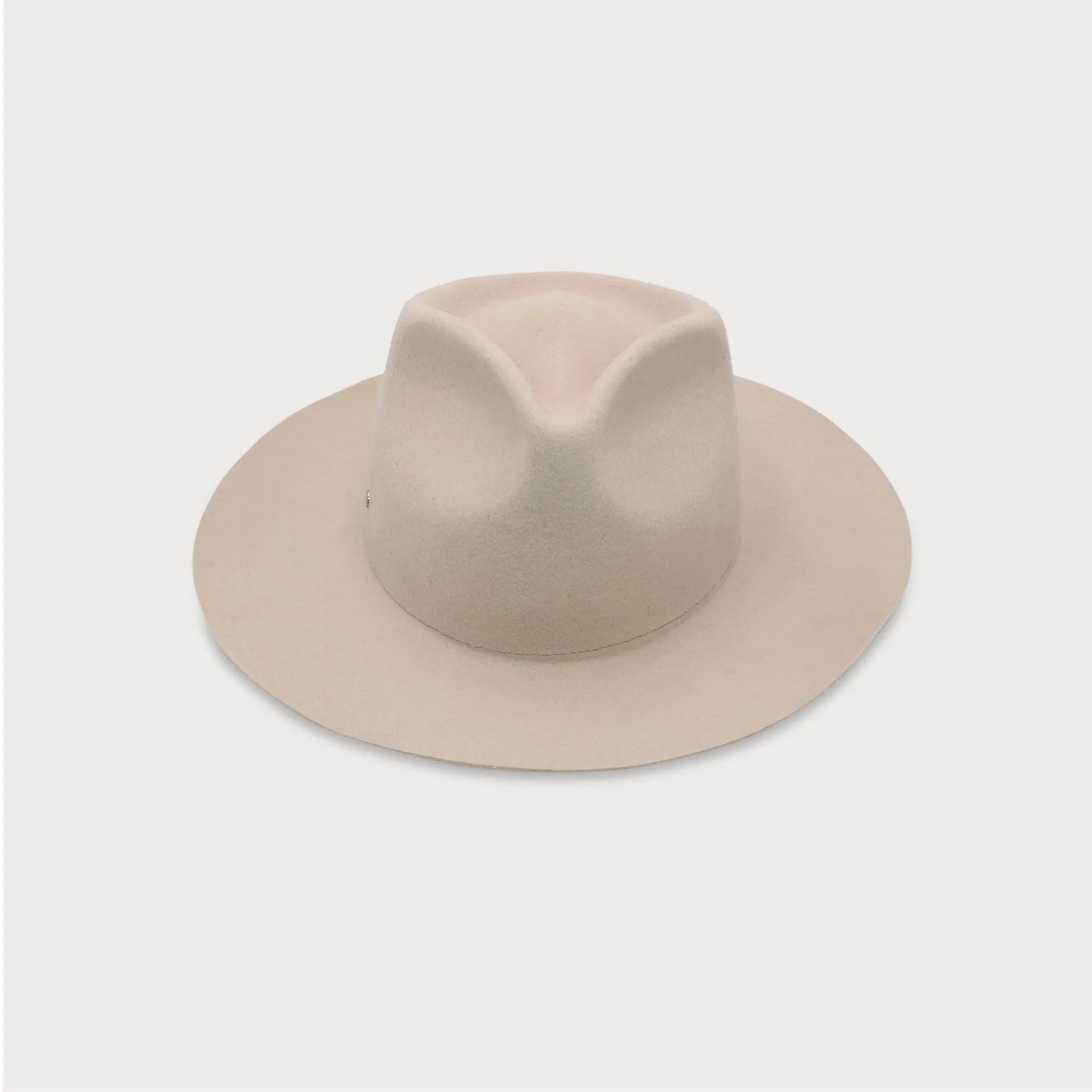 Amie Fedora in BEIGE