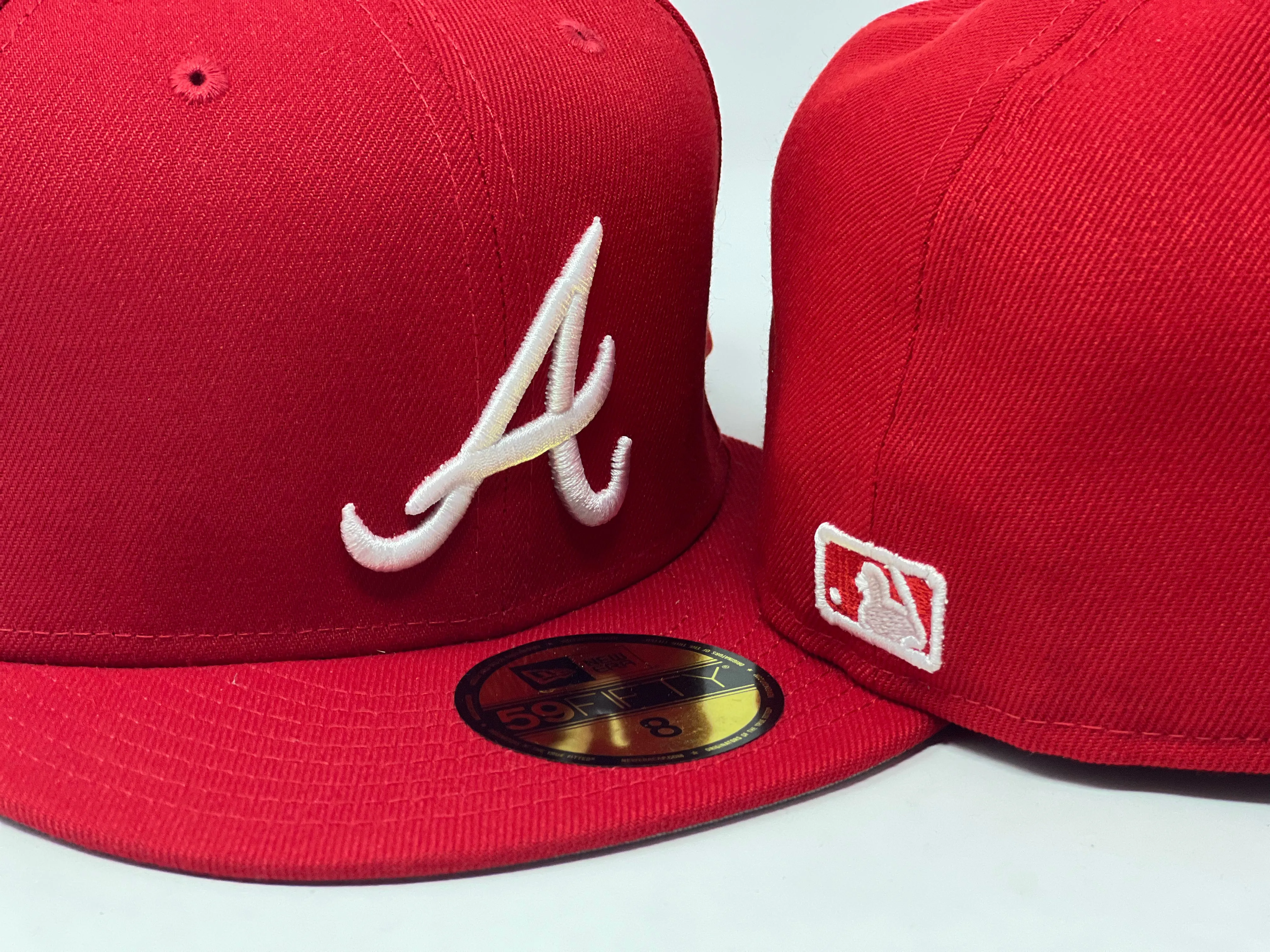 ATLANTA BRAVES 2021 WORLD SERIES RED GRAY BRIM NEW ERA FITTED HAT