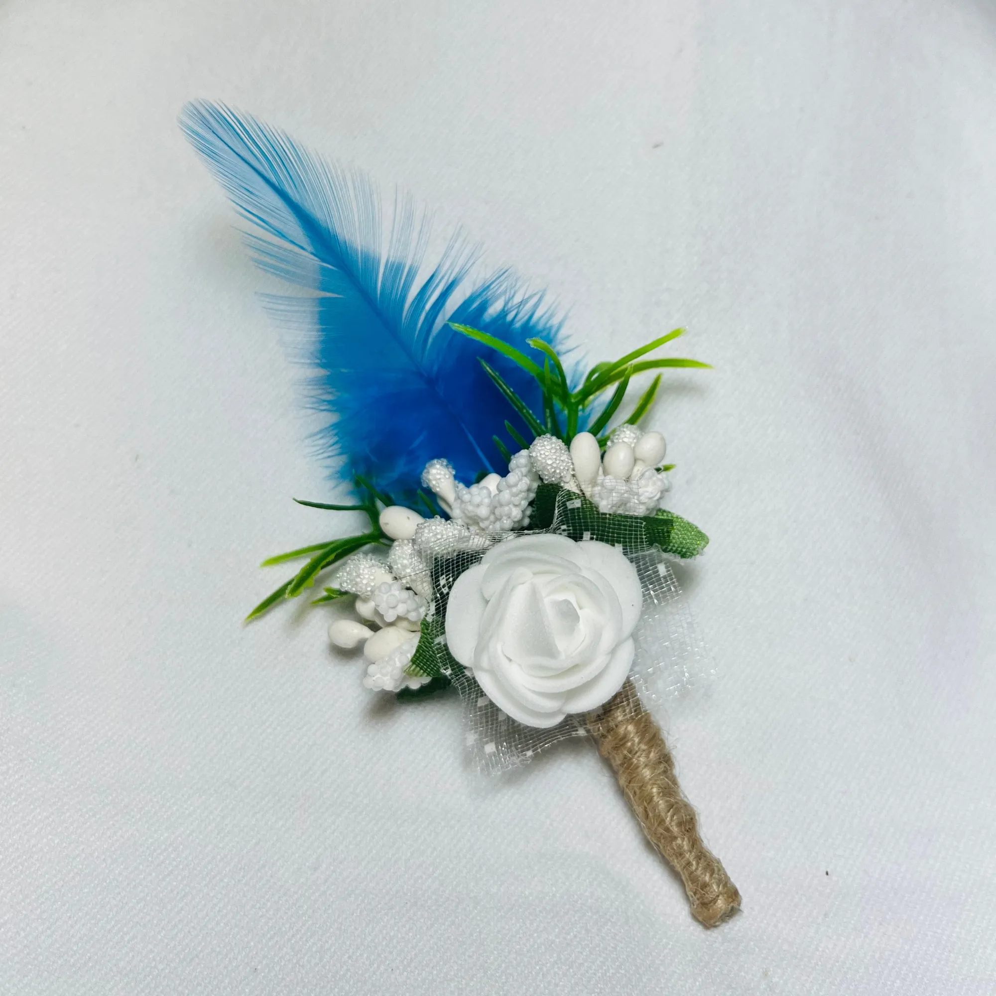 Blue & White Faux Feather Flower Brooch ( Wholesale )