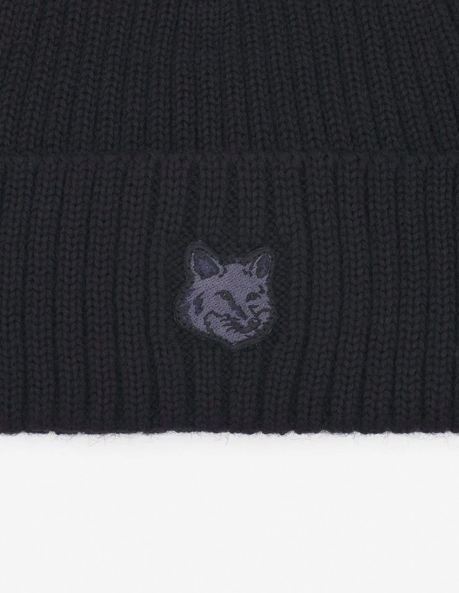 Bold Fox Head Patch Ribbed Beanie Black
