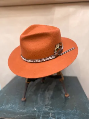 Burnt Orange Pinch Tip