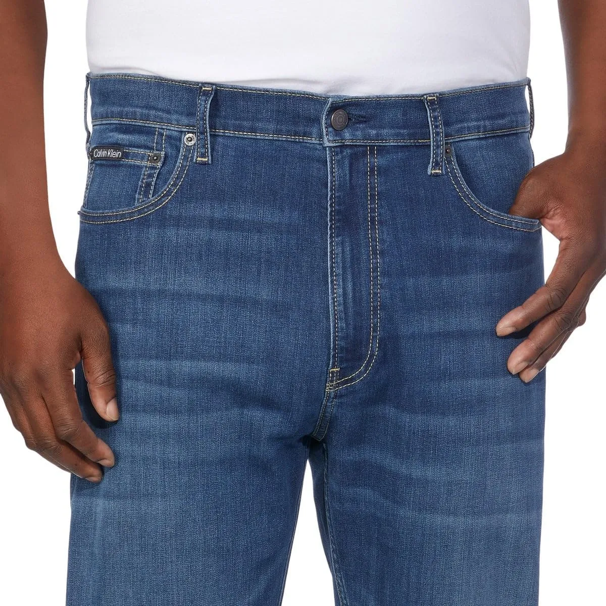 Calvin Klein Men's Slim Straight Jean