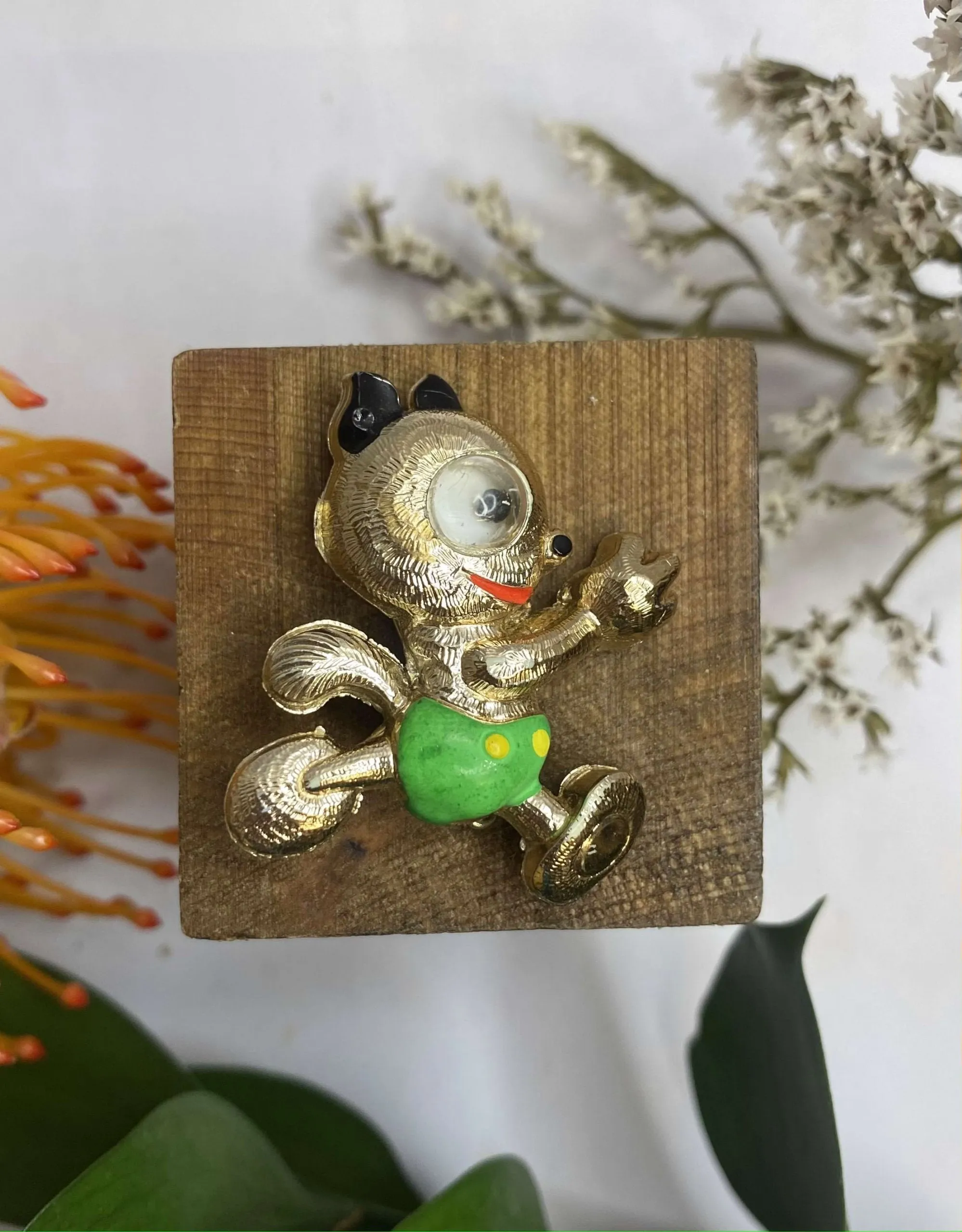 Charming Disney Style Animal Brooch
