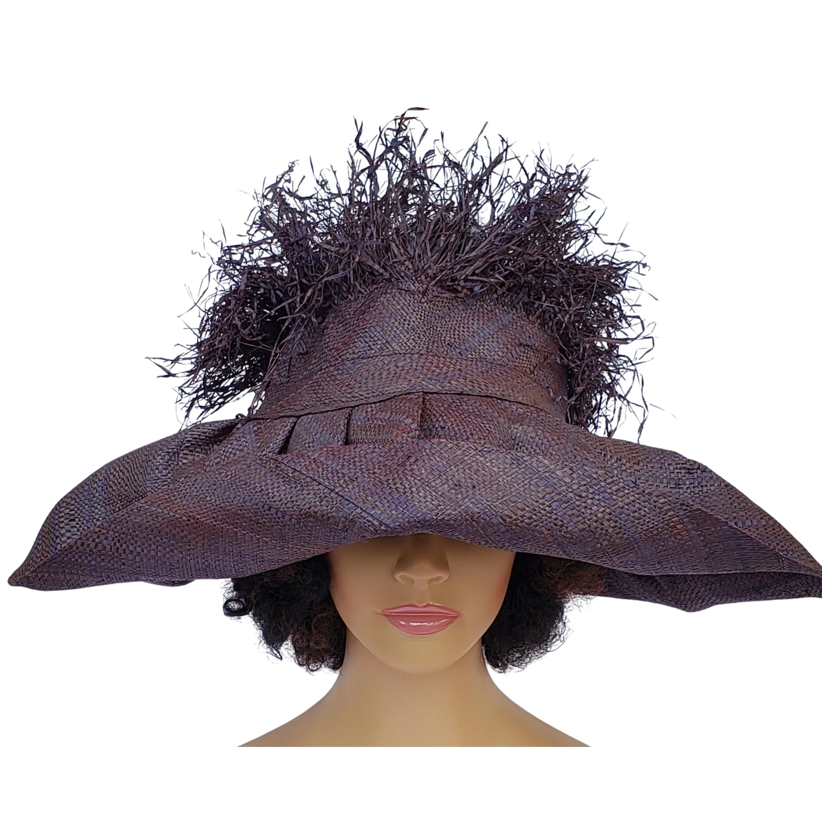 Chidinna: Madagascar Big Brim Crown Out Raffia Sun Hat