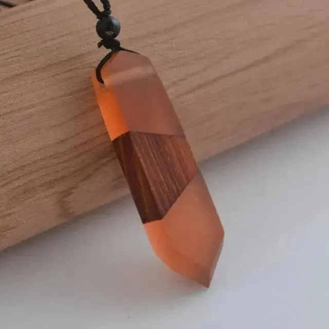 Fashionable Wood Resin Necklace