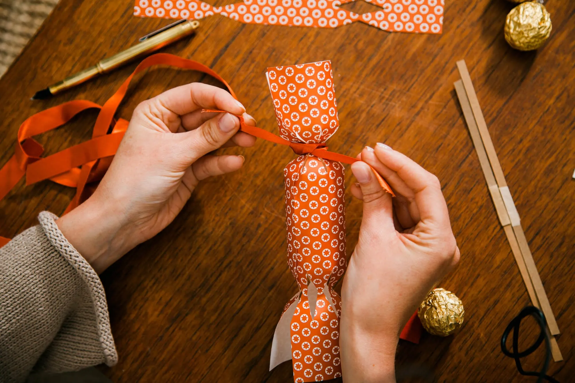 Festive Crackers - Papercraft Kit | AW23 Mix | by Ola