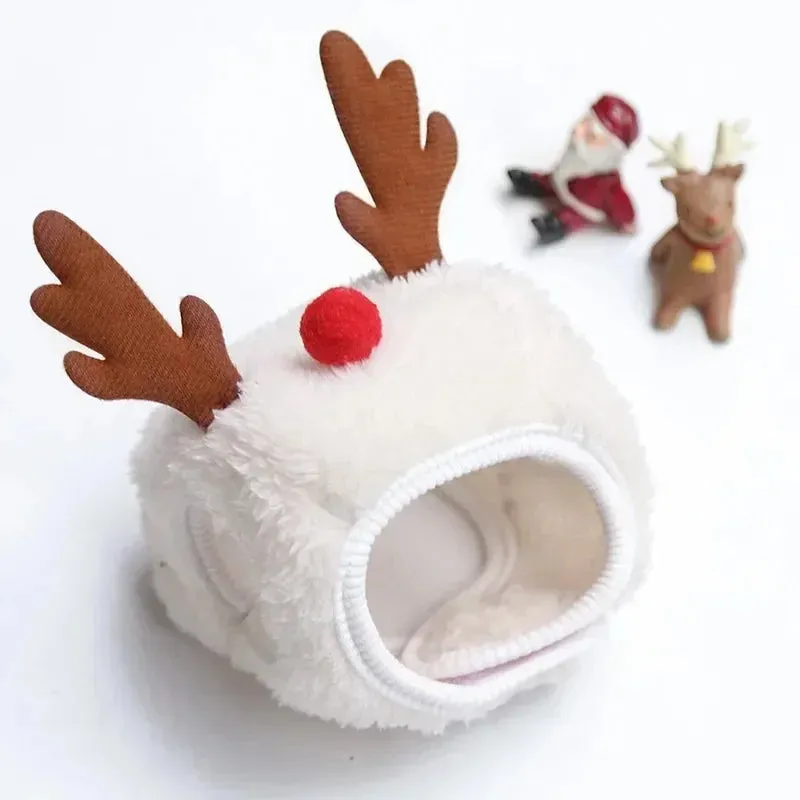 Festive Pet Cosplay Costumes – Christmas Hats, Scarves, and Bat Wings for Cats and Dogs