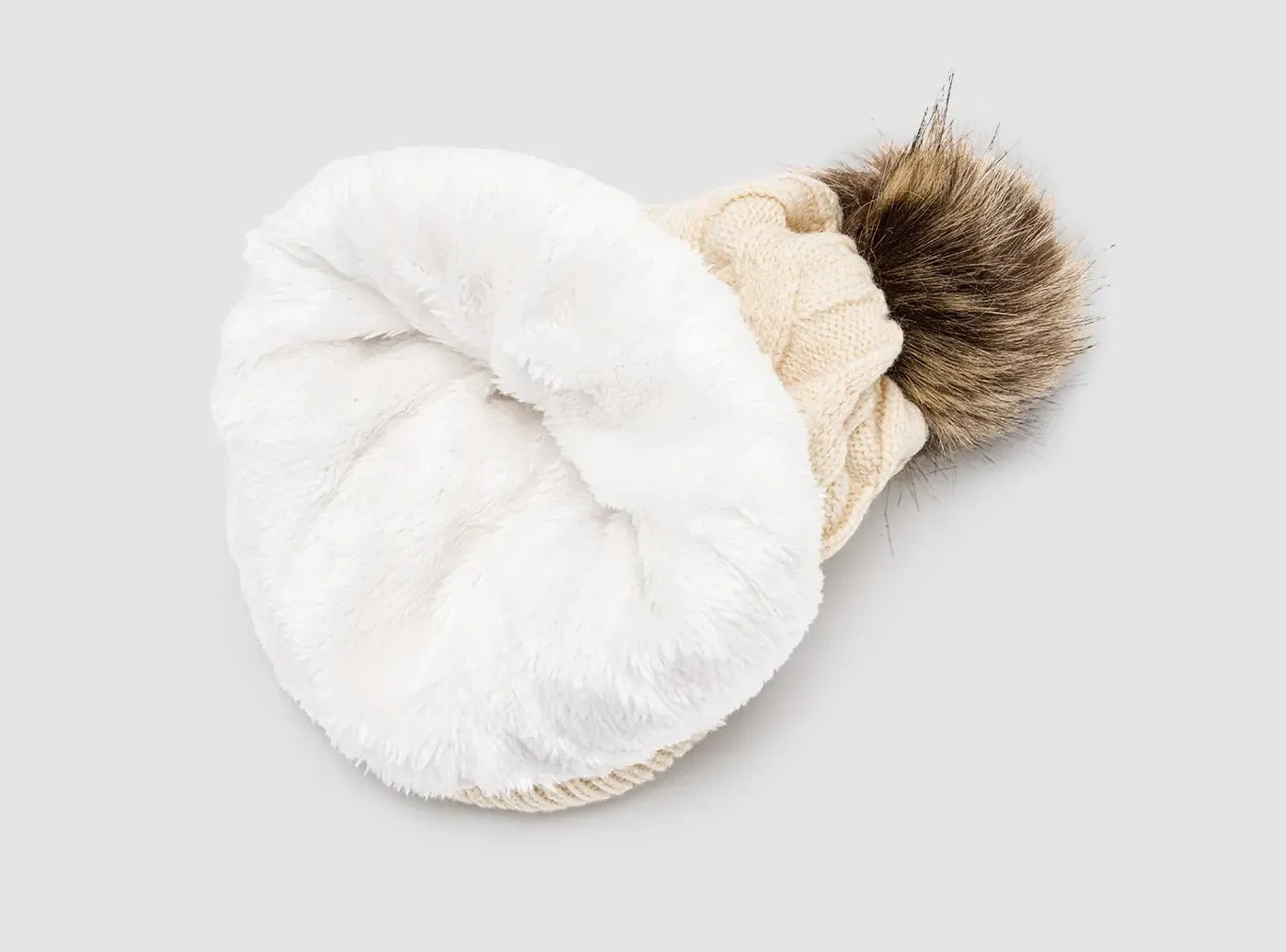 FitVille Women's Knit Beanie with Faux Fur Pom Pom