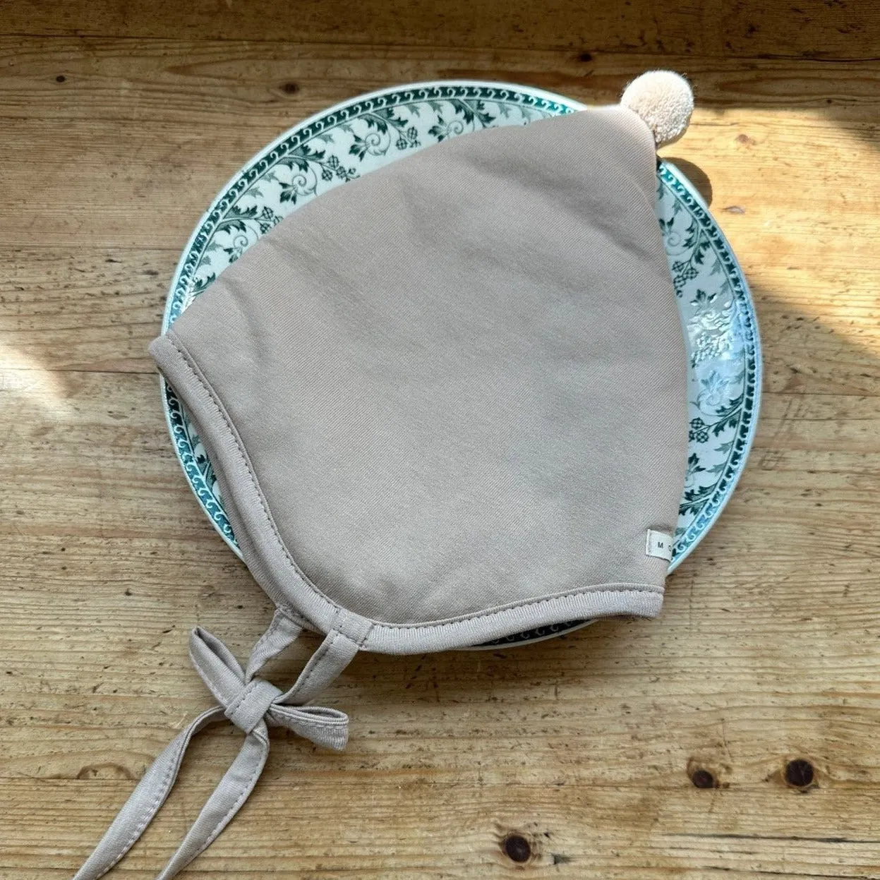 Flo Pixie Bonnet (Two Colours)
