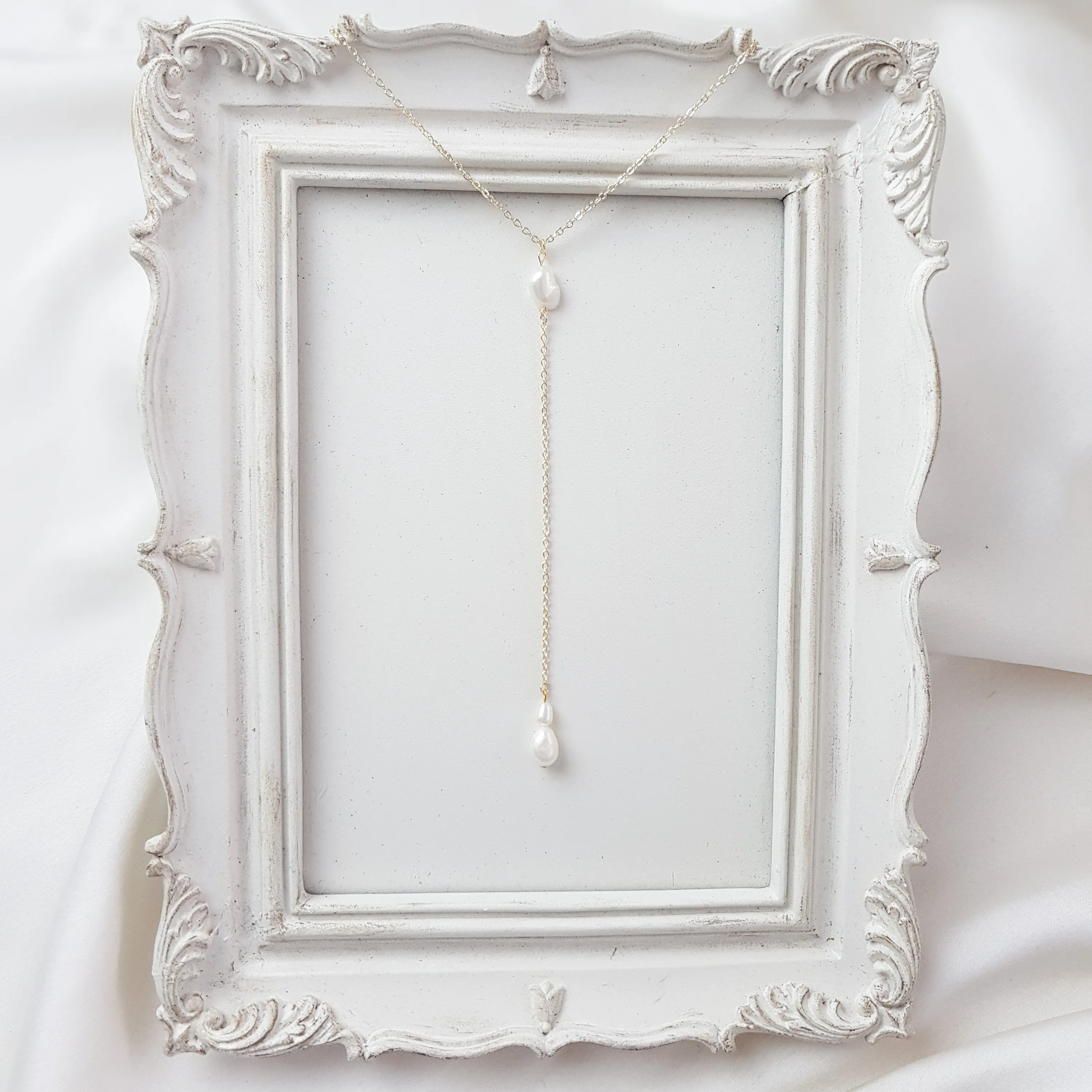Freshwater pearl bridal lariat necklace, Gold pearl drop wedding necklace, Dainty elegant necklace, Y necklace, Jewellery for brides