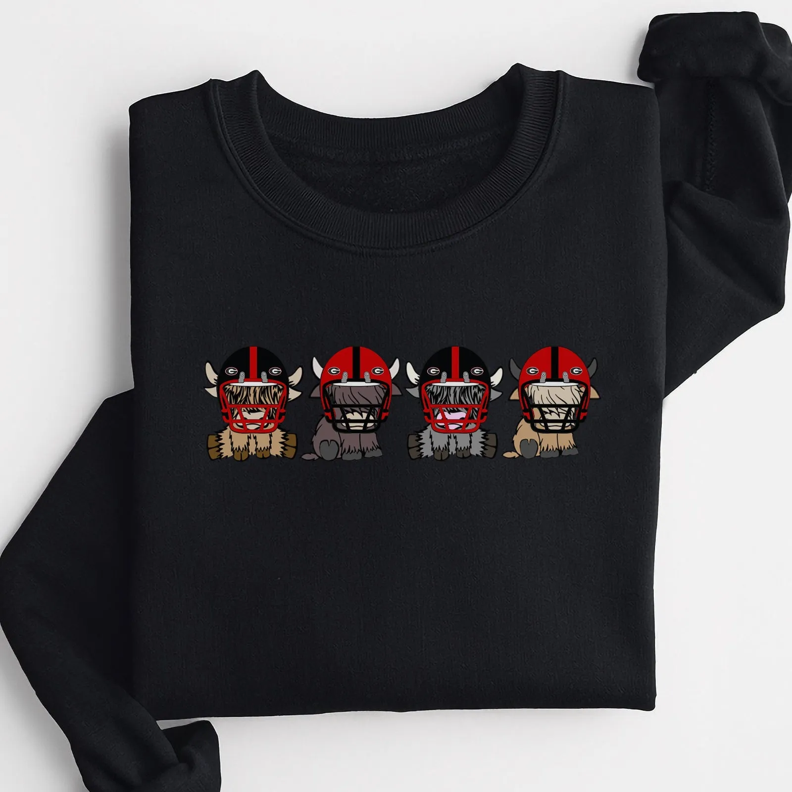 Georgia Bulldogs Football Highland Cow Football Team Football Lovers Gift Unisex Crewneck Hoodie Sweatshirt