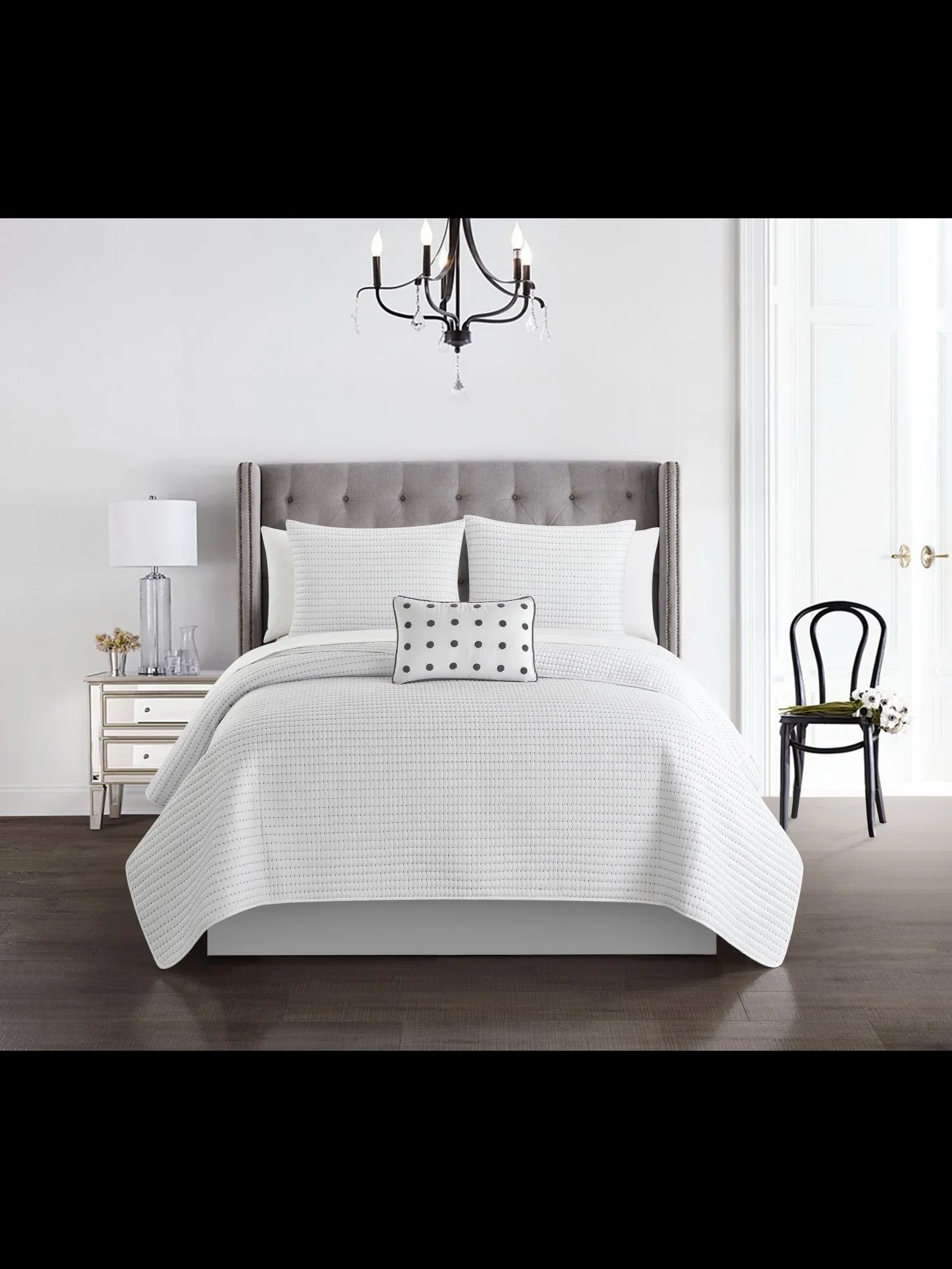 Hayden Queen-Size 4-Piece Quilt Set - NY&C x Chic Home
