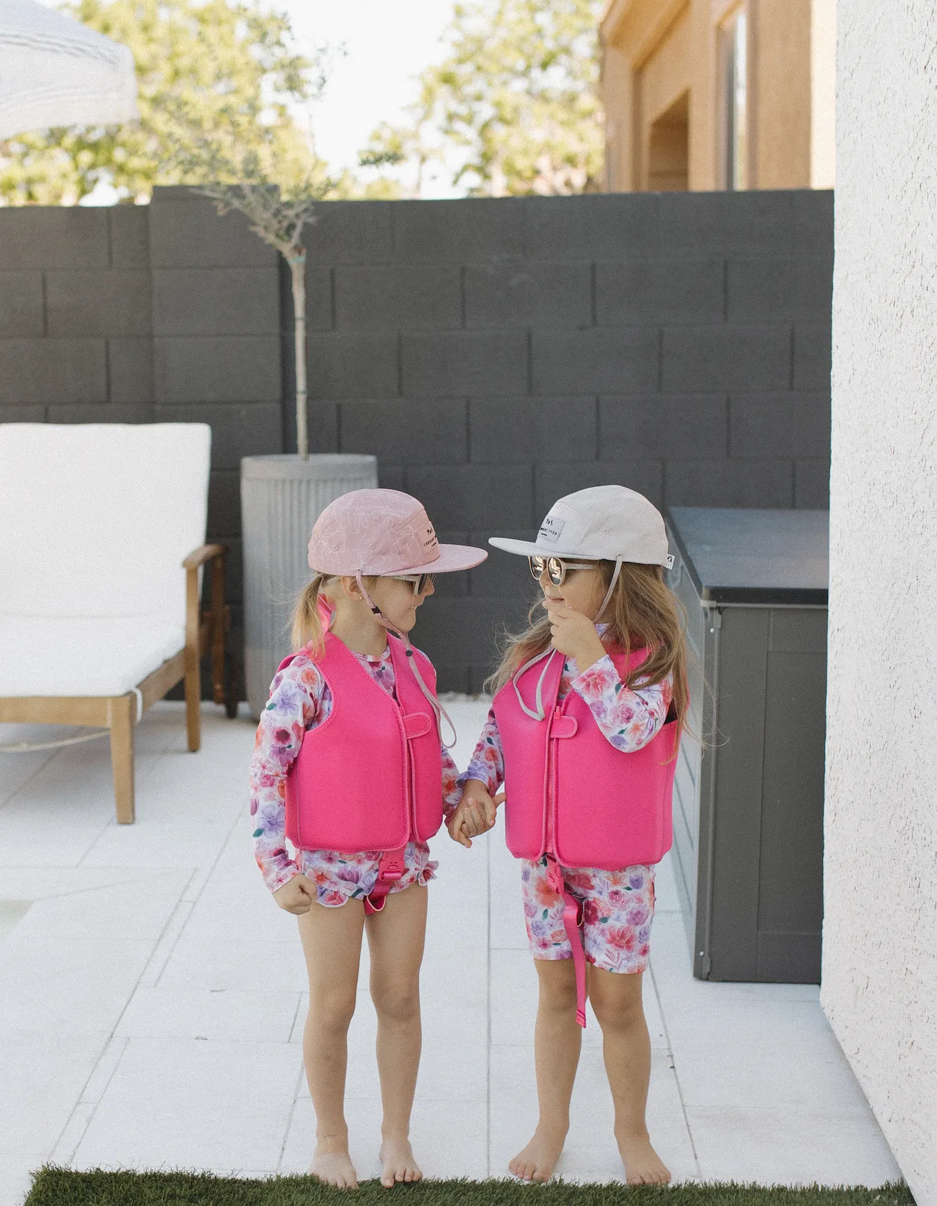 Kids Sun Hat 5 Panel Waterproof Snapback: Sketched Floral