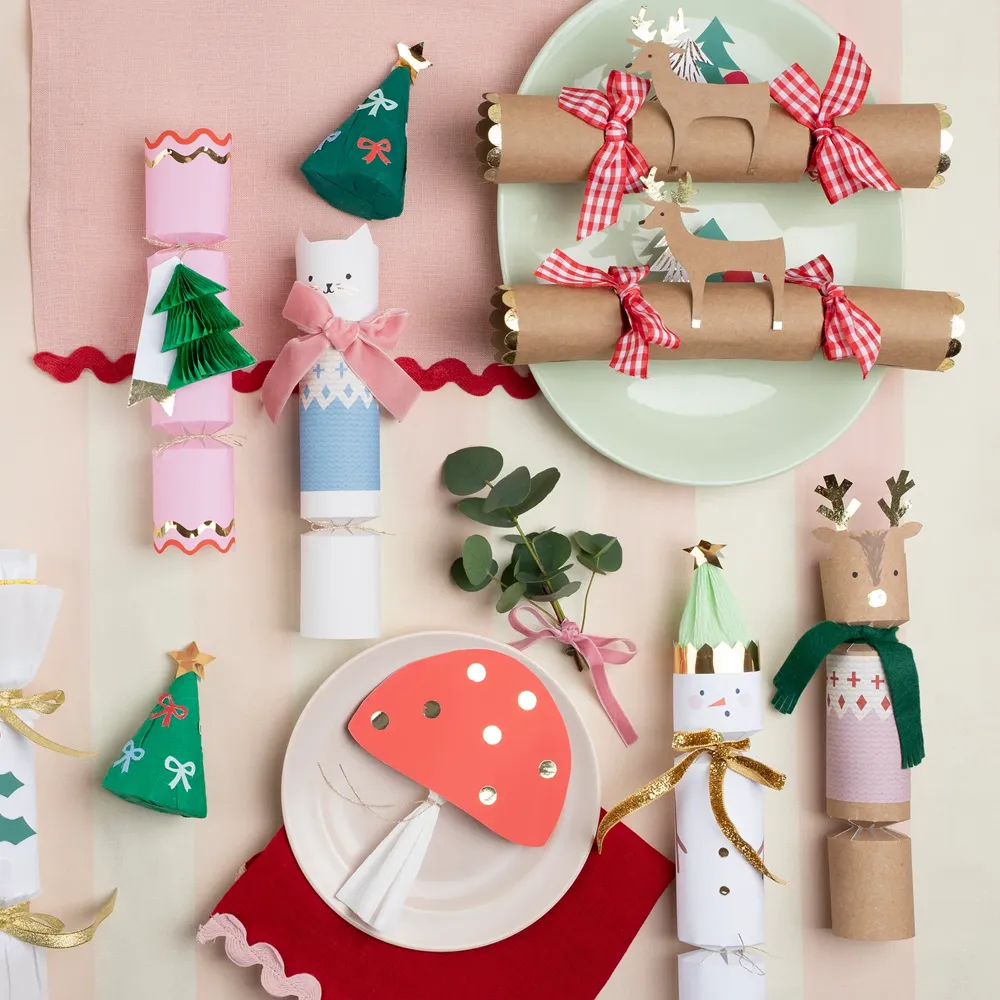 Meri Meri Christmas Crackers Snow People Pack of 6