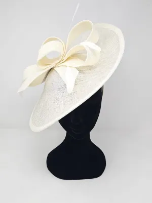 Metallic Ivory Looped Feather Hatinator