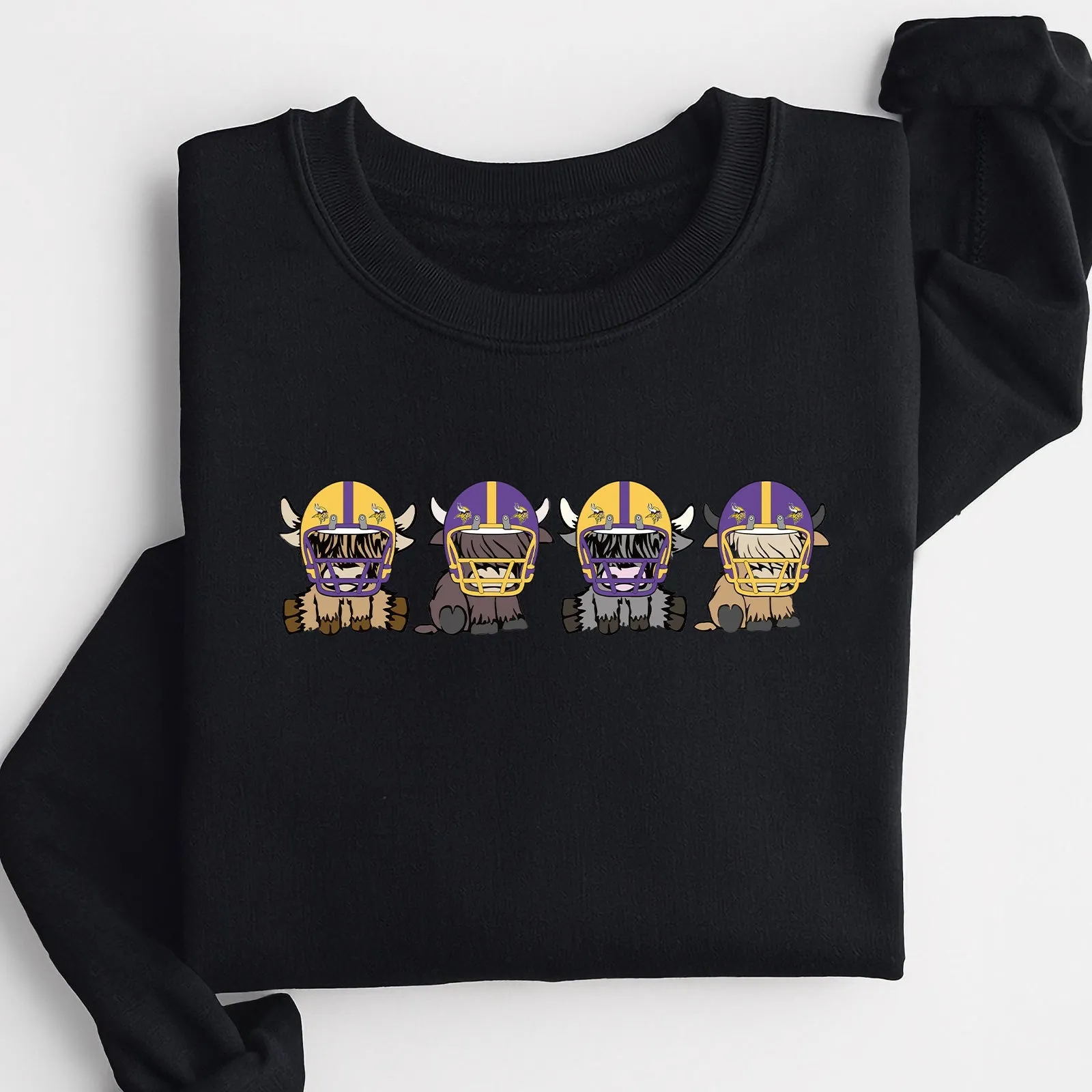 Minnesota Vikings Highland Cow Football Team Football Lovers Gift Unisex Crewneck Hoodie Sweatshirt