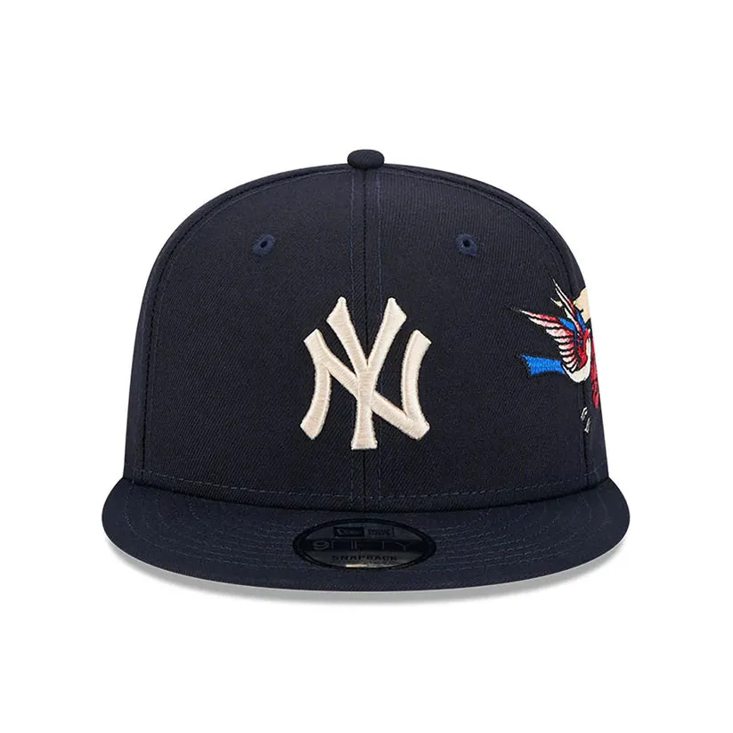 New Era New York Yankees City Art 9FIFTY Snapback Adjustable Hat