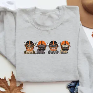 Oklahoma State Cowboys Football Highland Cow Football Team Football Lovers Gift Unisex Crewneck Hoodie Sweatshirt
