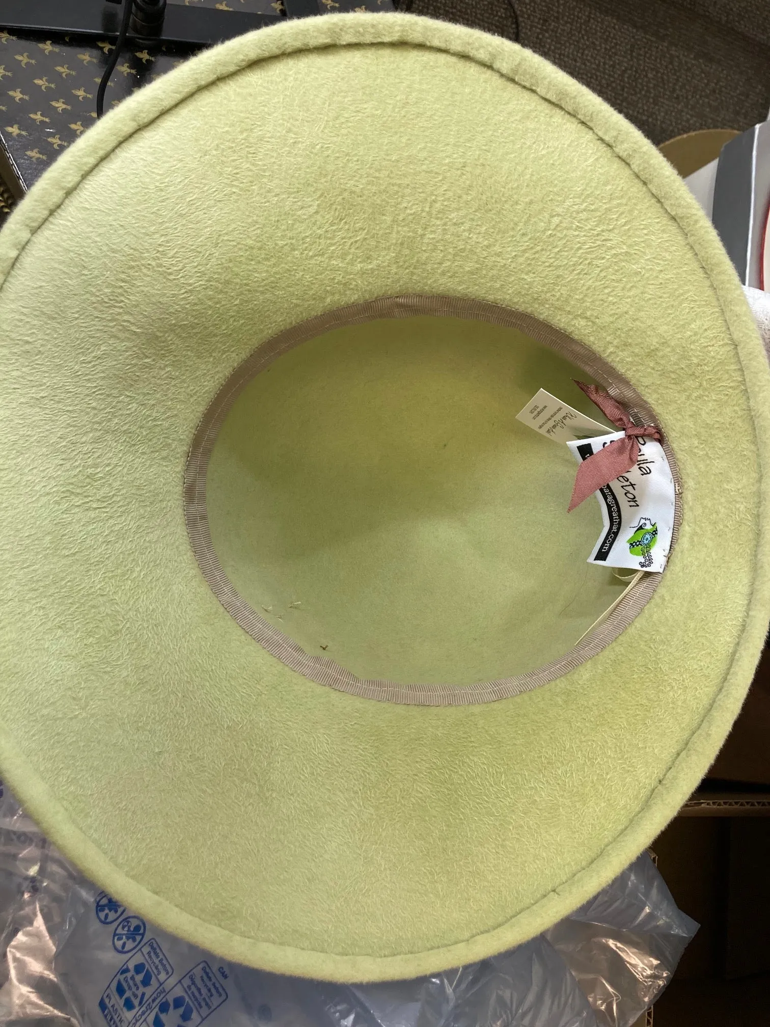 One of a kind hat. Downton Abbey style. 1920s wool hat, felt brim hat, Womens Brim Hat pistachio Green. Ladies Warm Winter Hat. Winter Hats