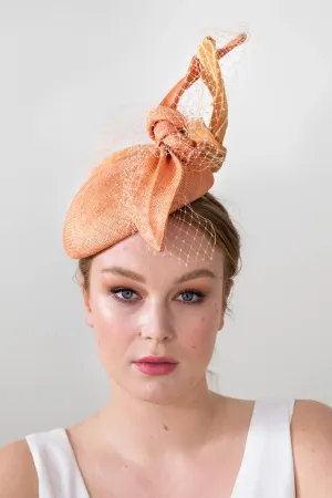 Peachy Bow Beret with Veiling