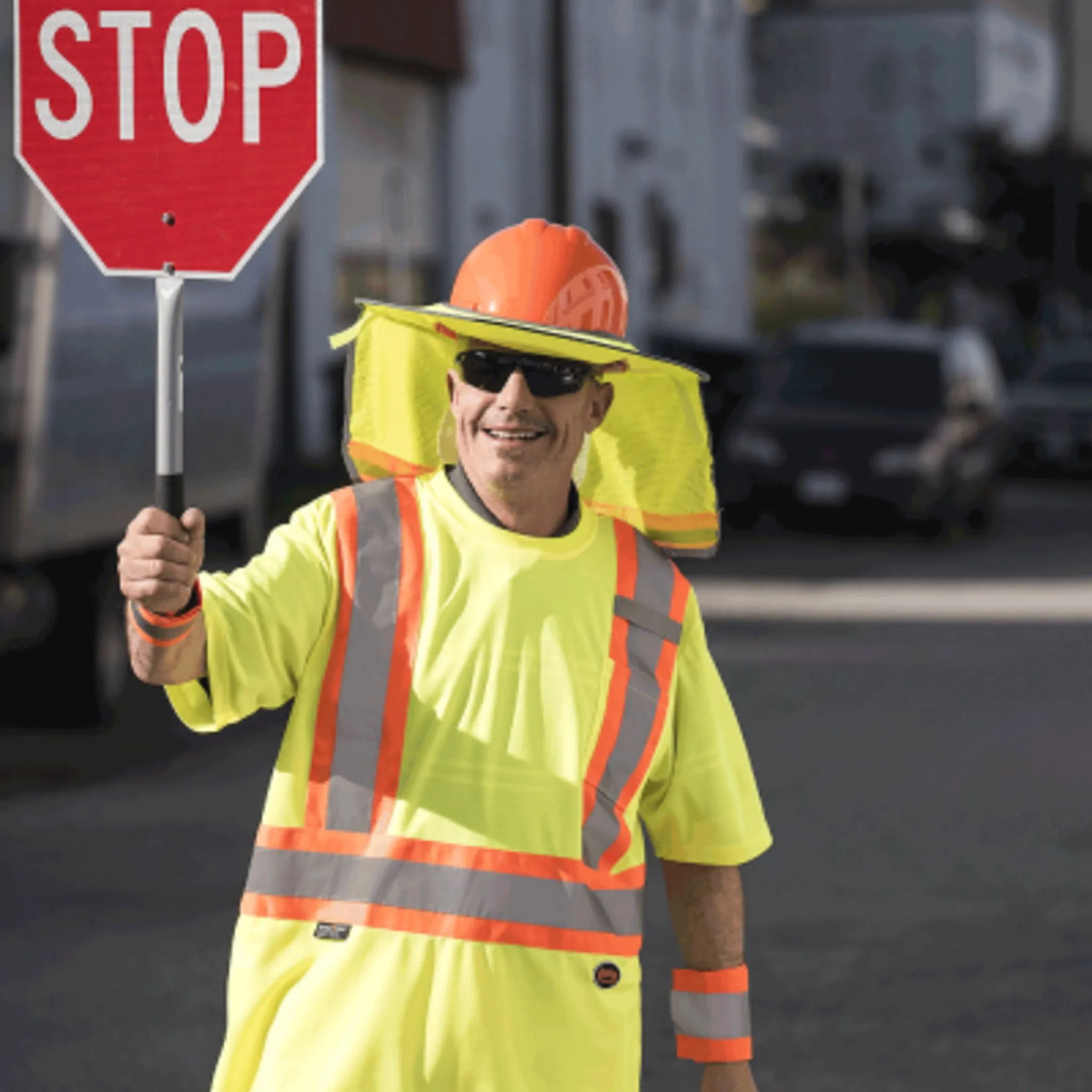 Pioneer Hi Vis Sun Shade for Hard Hats, Ranger Style Mesh, 360° UV Protection, Reflective Tape, Durable, Lightweight & Foldable for Easy Storage