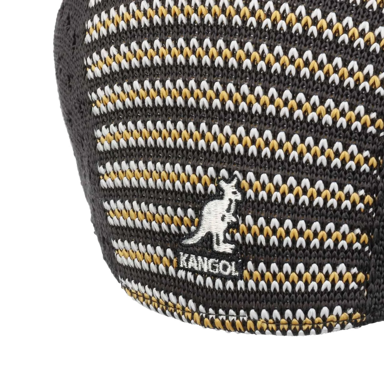 Preppy Vent 504 Flat Cap by Kangol