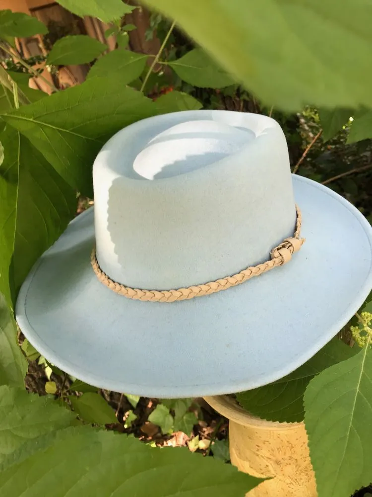 "The Vineyard Grove" Hat in Sky