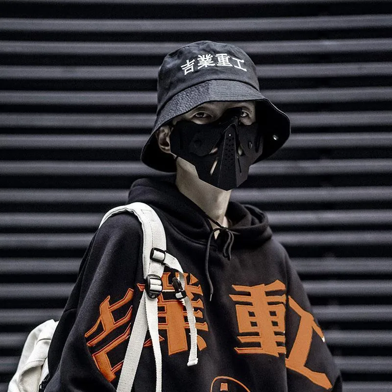 "Yuri" Bucket hat