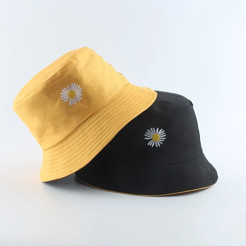 Reversible Summer Daisy Flower Embroidery Outdoor Travel Bucket Hats