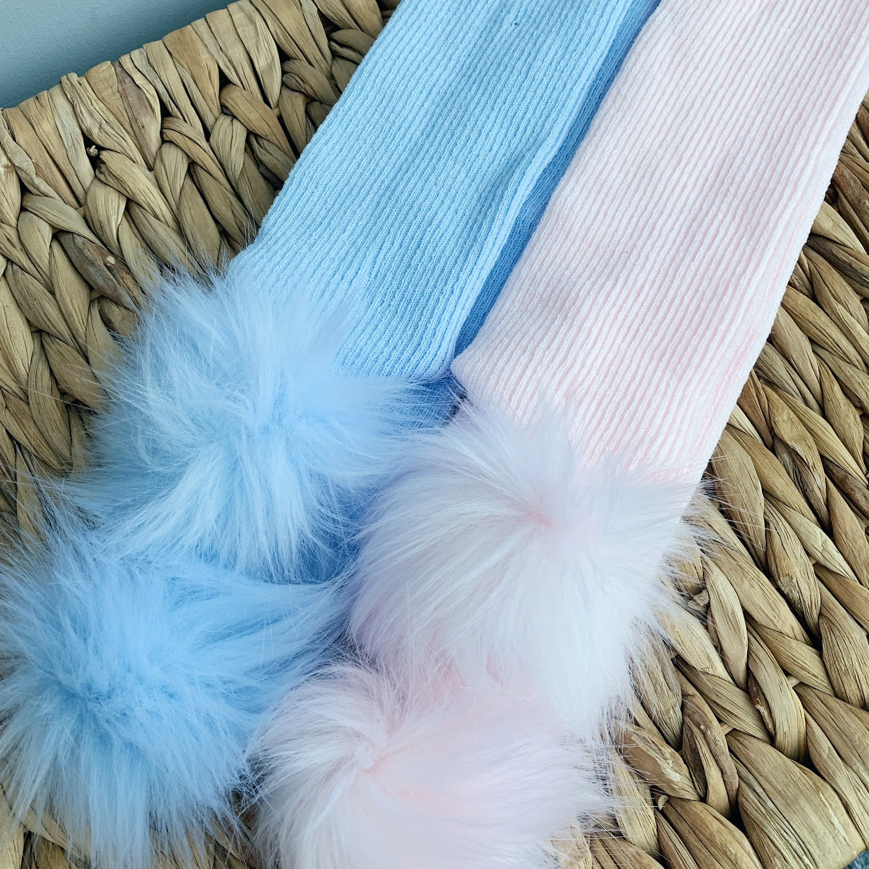 Ribbed Faux Fur Pom Pom Scarf