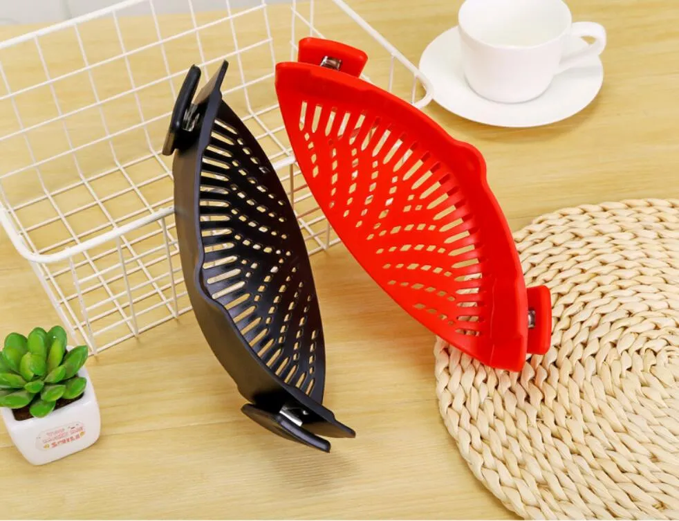 Silicone Clip-on Pot Pan Bowl Funnel Oil Strainer Creative Rice Washing Colander for Draining Liquid Fits All Pot Size | Brodtica.com