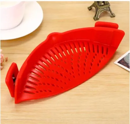 Silicone Clip-on Pot Pan Bowl Funnel Oil Strainer Creative Rice Washing Colander for Draining Liquid Fits All Pot Size | Brodtica.com