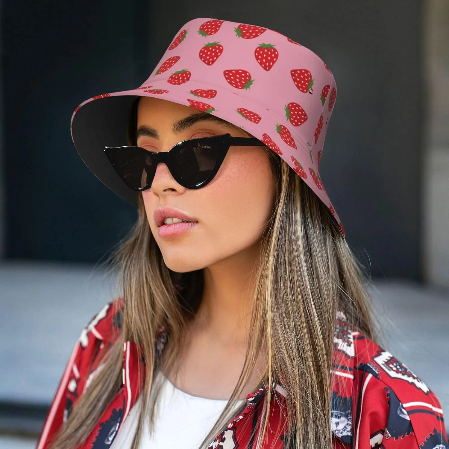 Strawberry Print Flat Unisex Fashion Packable Bucket Hat Sun Hat for Men Women