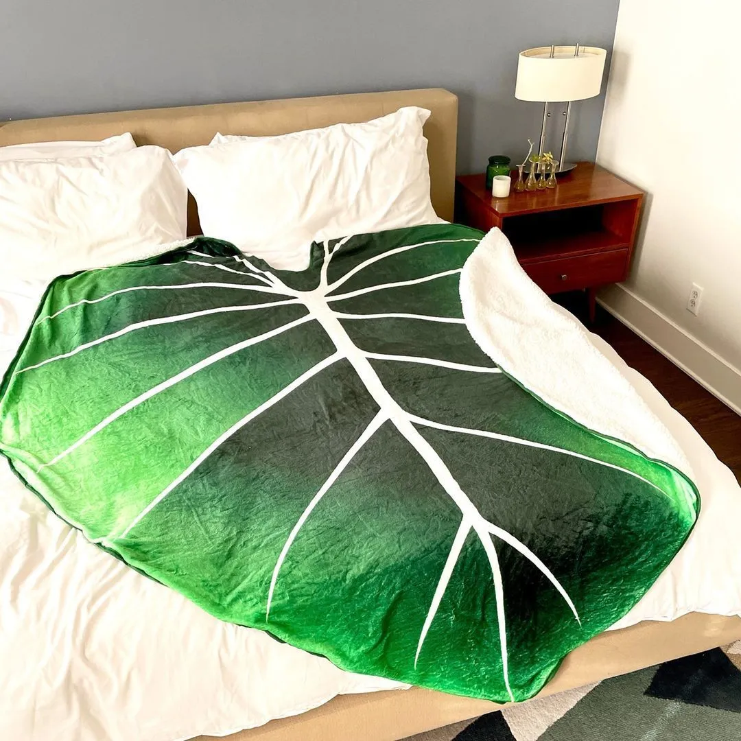 Super Soft Philodendron Gloriosum Printed Green Leaves Giant Blanket Fleece Cozy Leaf Blanket | Brodtica.com
