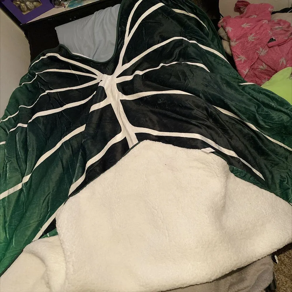 Super Soft Philodendron Gloriosum Printed Green Leaves Giant Blanket Fleece Cozy Leaf Blanket | Brodtica.com