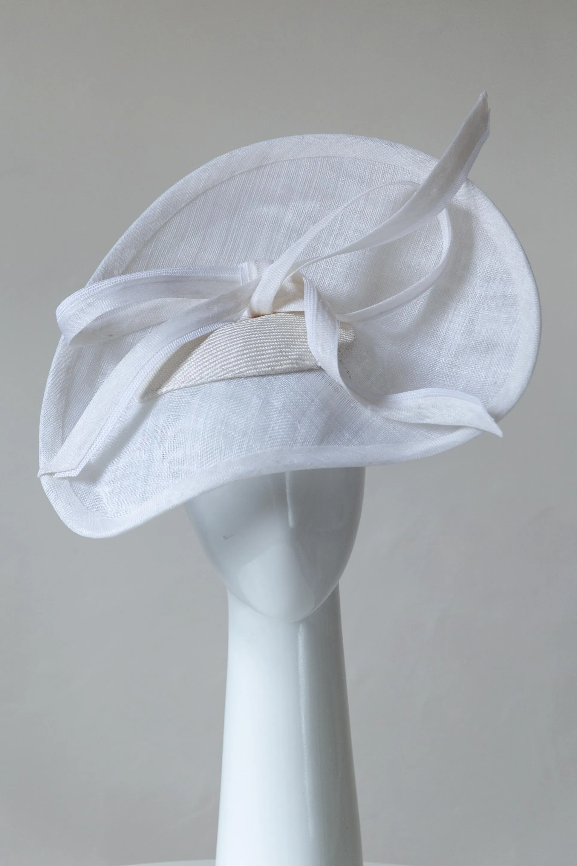Sweeping White Platter with Bow