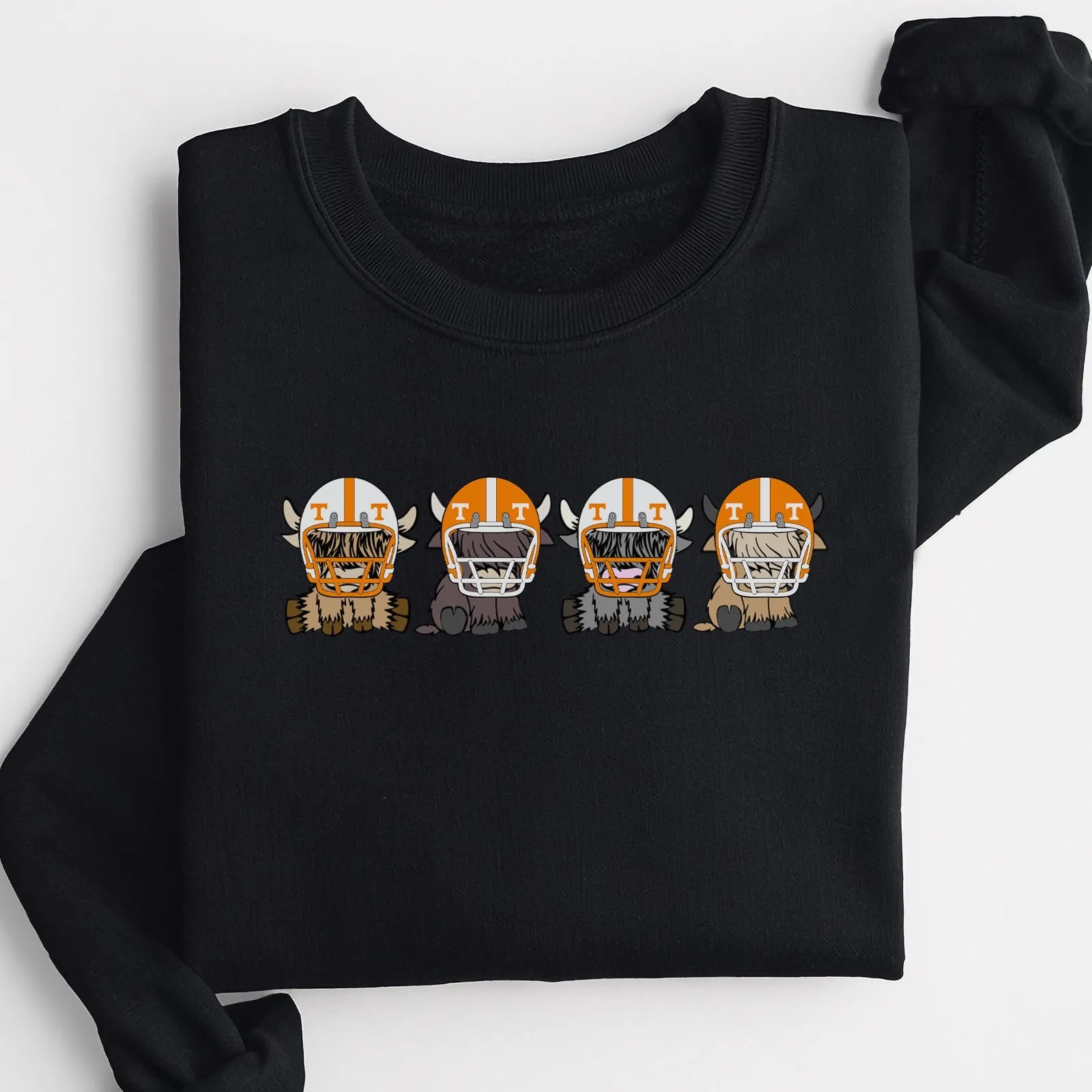 Tennessee Volunteers Football Highland Cow Football Team Football Lovers Gift Unisex Crewneck Hoodie Sweatshirt
