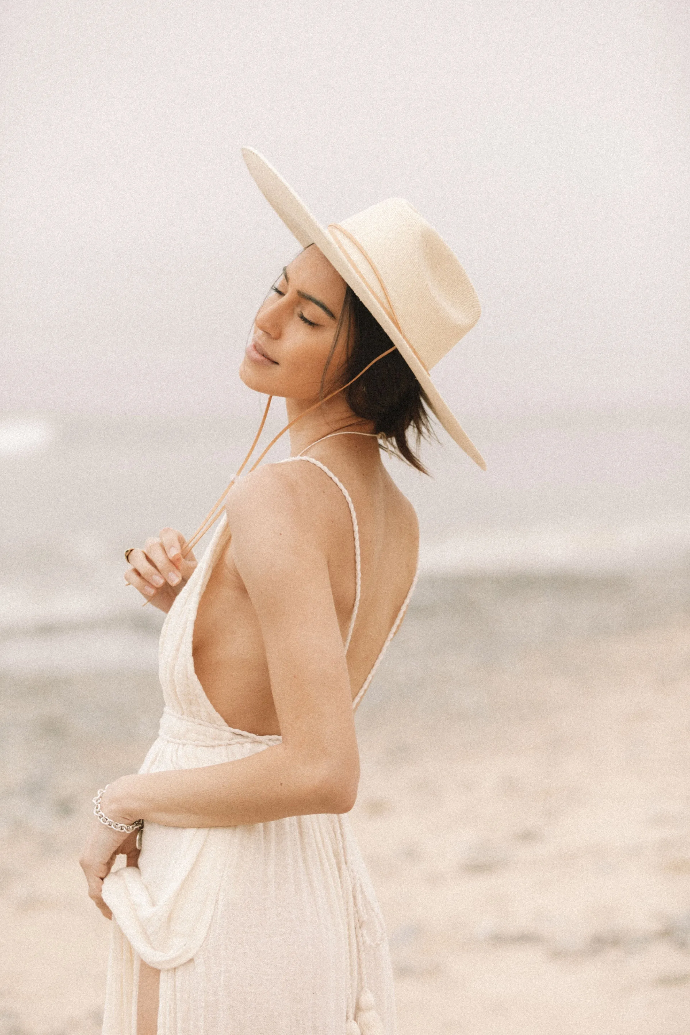 The Cattleman Crown Oversized Hat