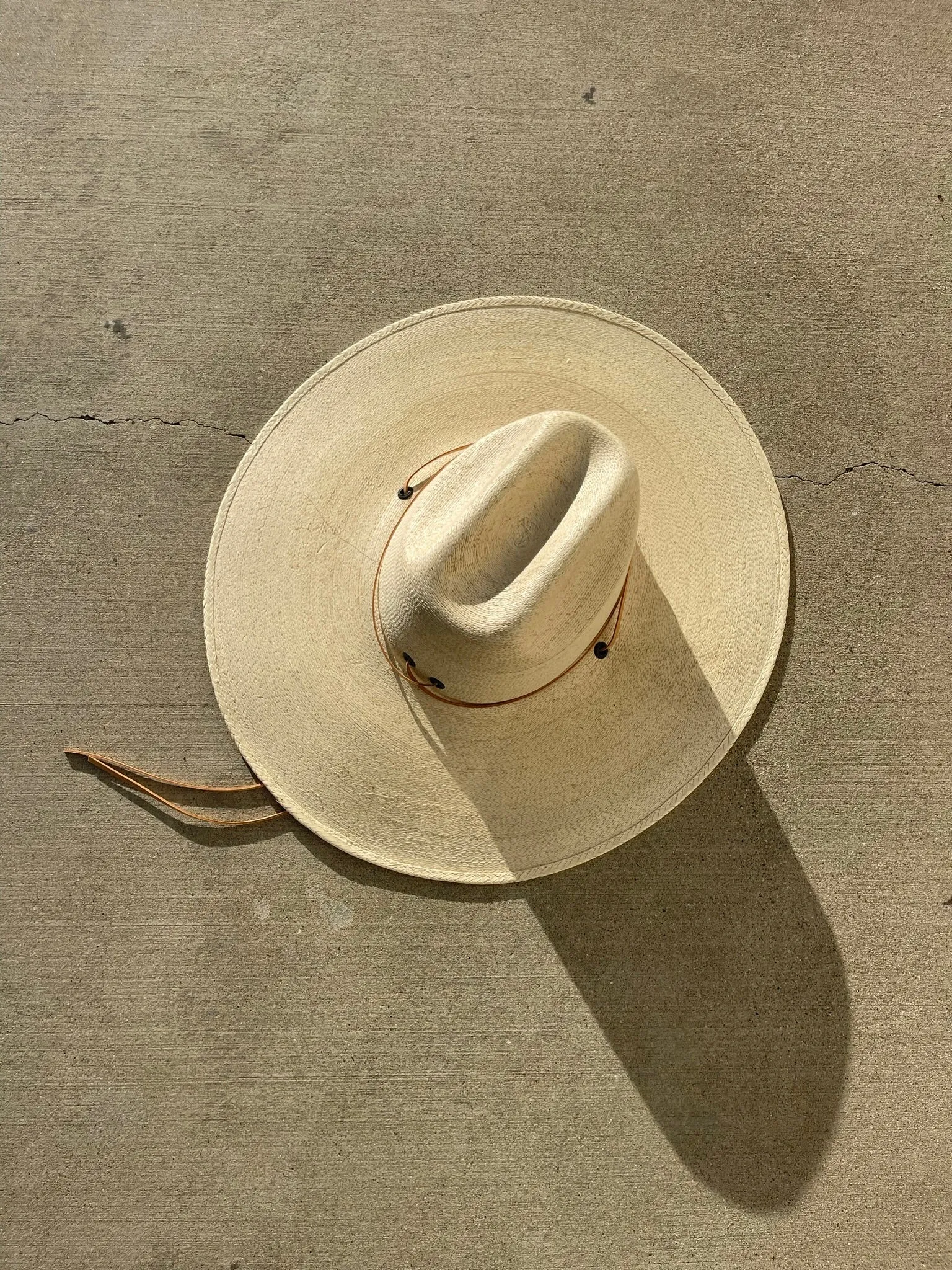 The Cattleman Crown Oversized Hat