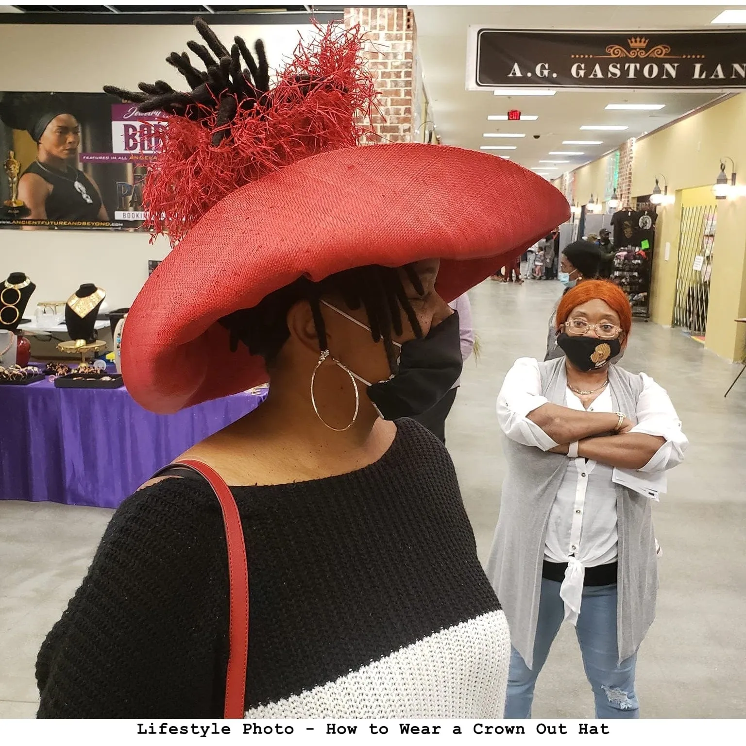 Vanessa: Madagascar Big Brim Crown Out Raffia Sun Hat