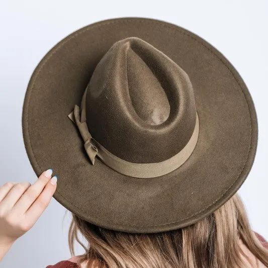 WIDE BRIM RIBBON FEDROA HAT