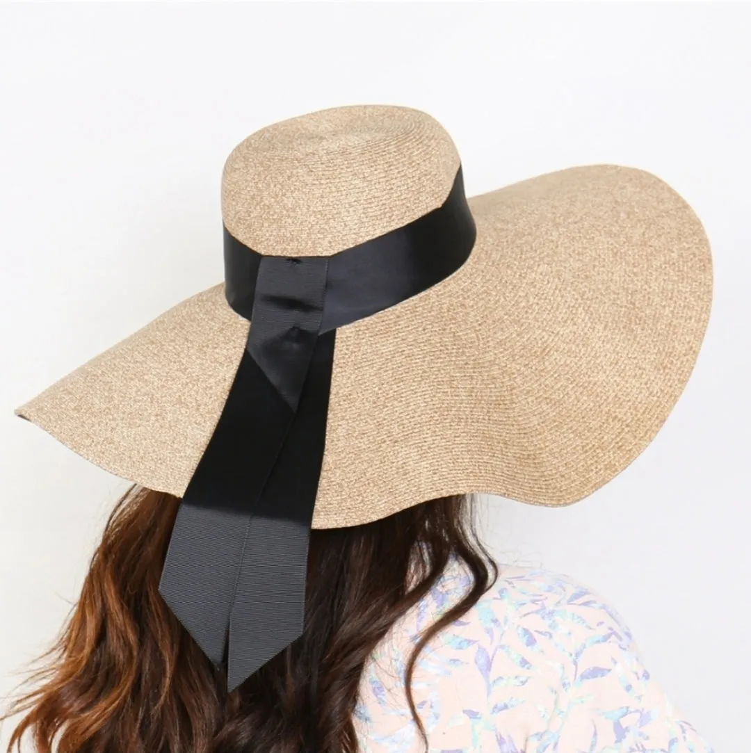 Wide Brim Roll-up Hat