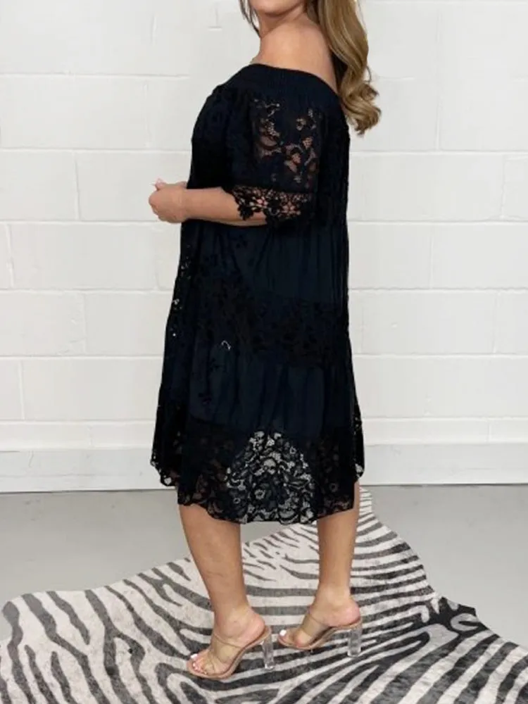 Woman's Elegant Lace Stitching Smocking Off-shoulder Floral Embroidery Loose Dress