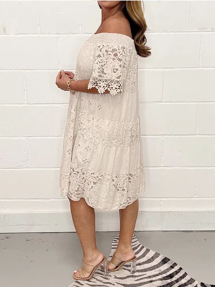 Woman's Elegant Lace Stitching Smocking Off-shoulder Floral Embroidery Loose Dress