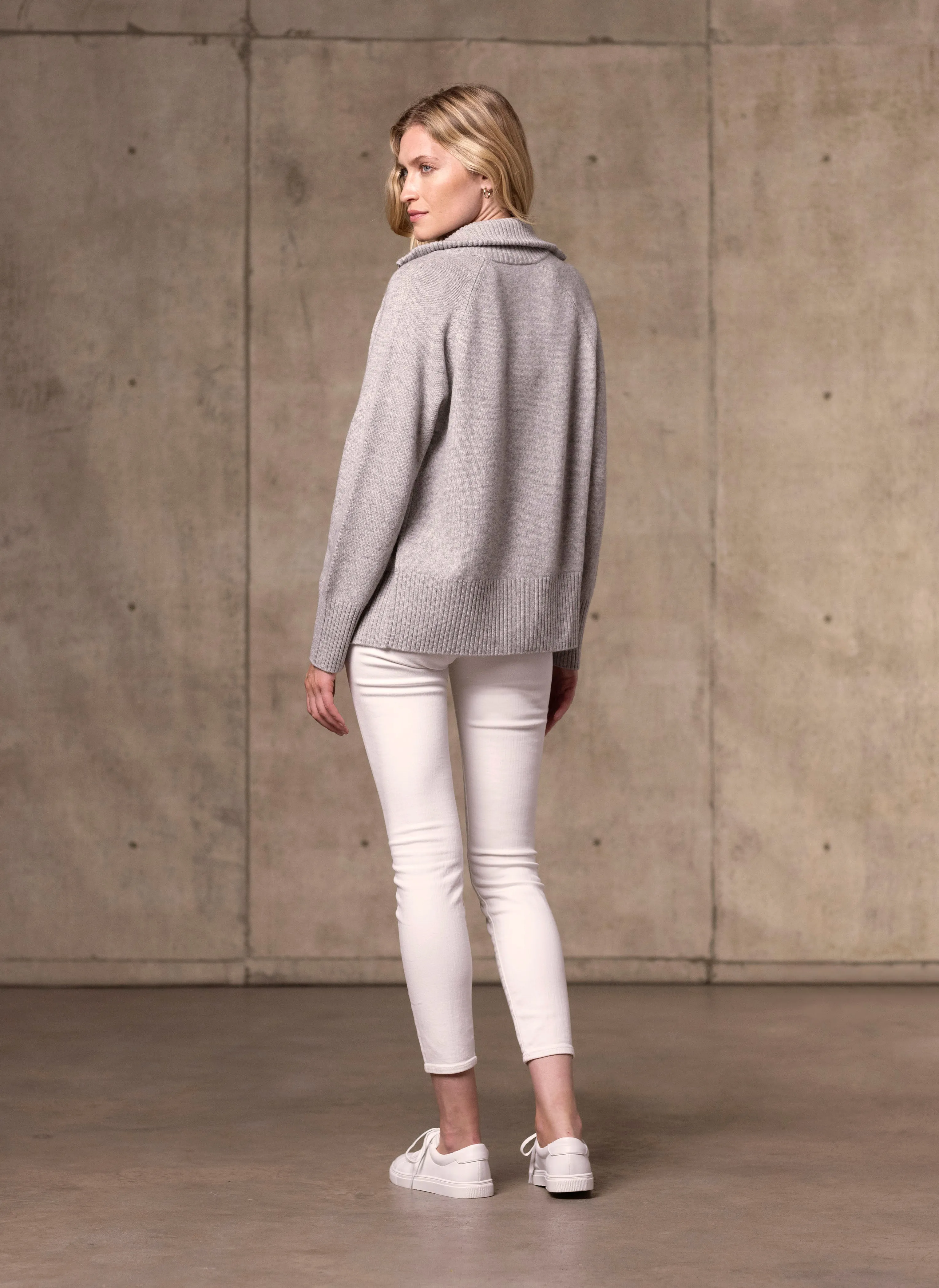 Women's Francesca Double End Zip Cashmere Cardigan Sweater in Light Grey