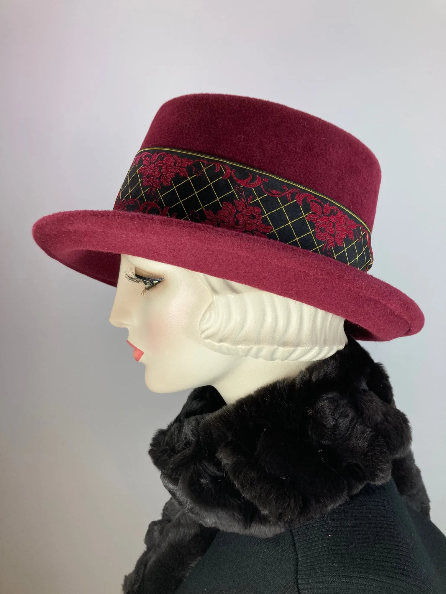 Women's Menswear Warm Wool Felt Pork Pie Fedora Hat in Burgundy Wine for Winter, Ladies Winter Fedora Hat