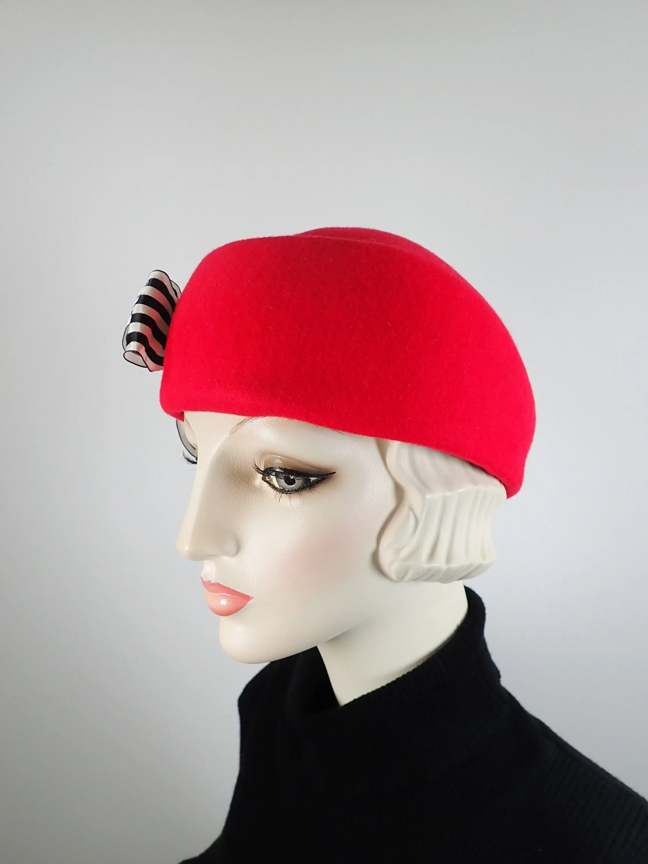 Womens Red Felted Wool Beret Hat. Structured Warm Winter Percher Hat. Classic Ladies Red Beret with Black and White Striped Bow.